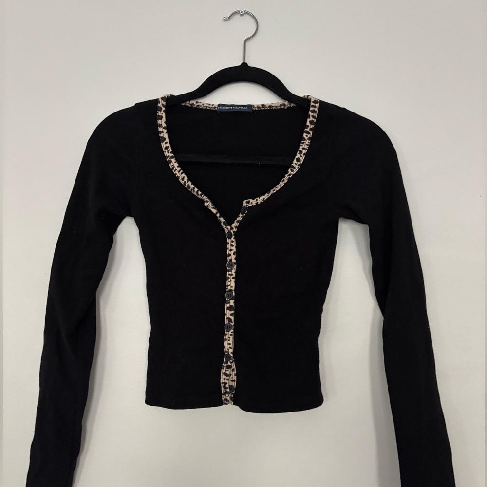 Zelly Top Cheetah Brandy Melville